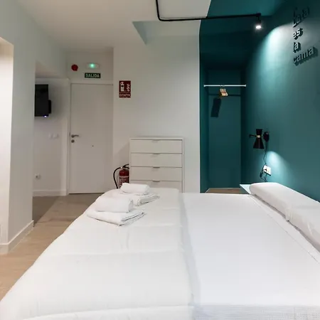 Apartamentos Turisticos De La Bernarda Caces Buitenkant foto