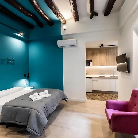 Apartamentos Turisticos De La Bernarda Caces Buitenkant foto