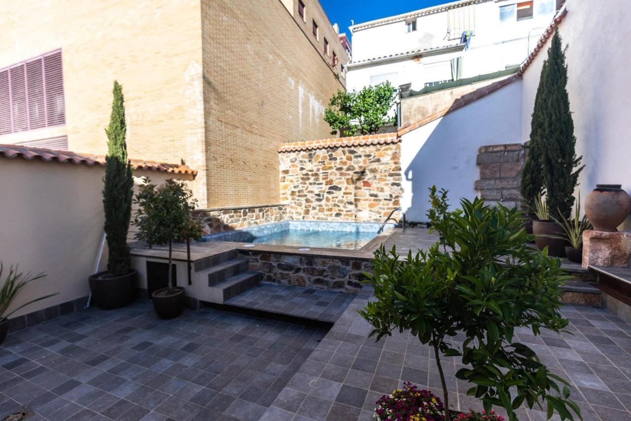 Apartment Turisticos De La Bernarda Caceres